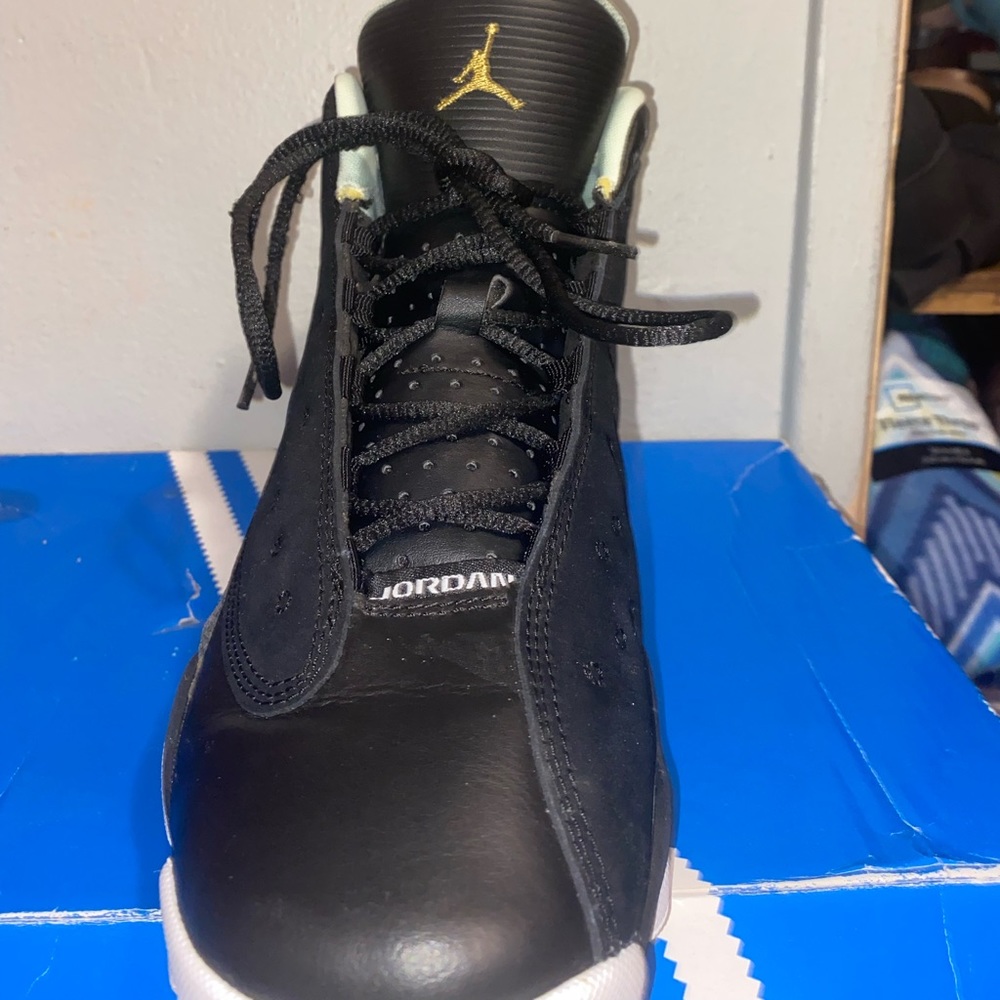 Jordan 13’s black mint foams